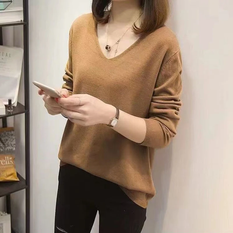 Autumn V Neck Sweater Women Basic Solid Loose Female Sweaters Knitted Pullovers Casual Korean Streetwear Jumper Ladies Tops