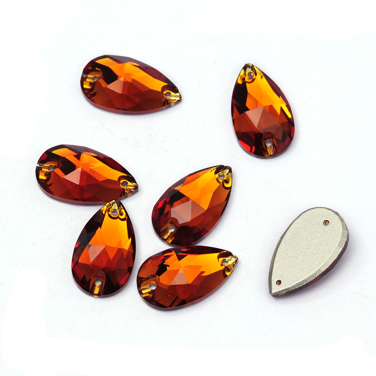 Mandarinenfarbene K9 Kristallglas Strasssteine mit flacher Rückseite zum Aufnähen für Kleidung, Kleider, Modeaccessoires – Detail 2
