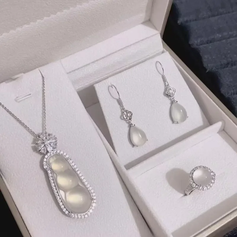

High Ice White Chalcedony Set Jewelry, Classic Fashion Three-piece Jewelry