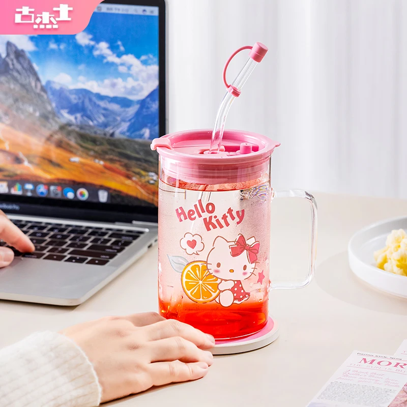 

Sanrio 600ML Glass Mugs with Straw Cute Cinnamoroll & Kuromi Transparent Water Cup with Scale Juice Milk Cups For Home/Office