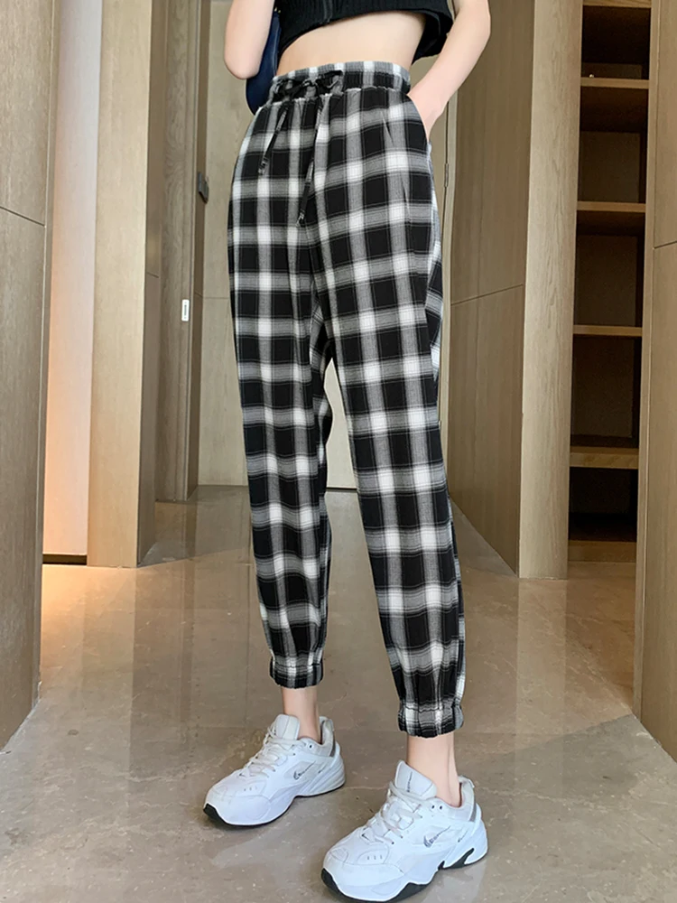 

Легкие шелковые брюки Ice Silk для женщин, летние, тонкие, с высокой талией, свободные, для спорта и активного отдыха, повседневные брюки-харланы длиной до щиколотки