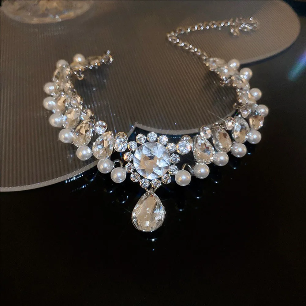 

Pearl And Crystal-encrusted Water Drop Flower Necklace French High-end Light Luxury Choker Collarbone Chain Jewelry