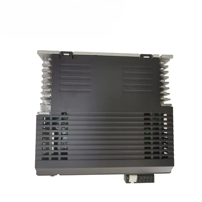 

High Voltage Ac Servo Driver L7-750-DK 750w ACM2-08008H2F1-E23-65 Motor