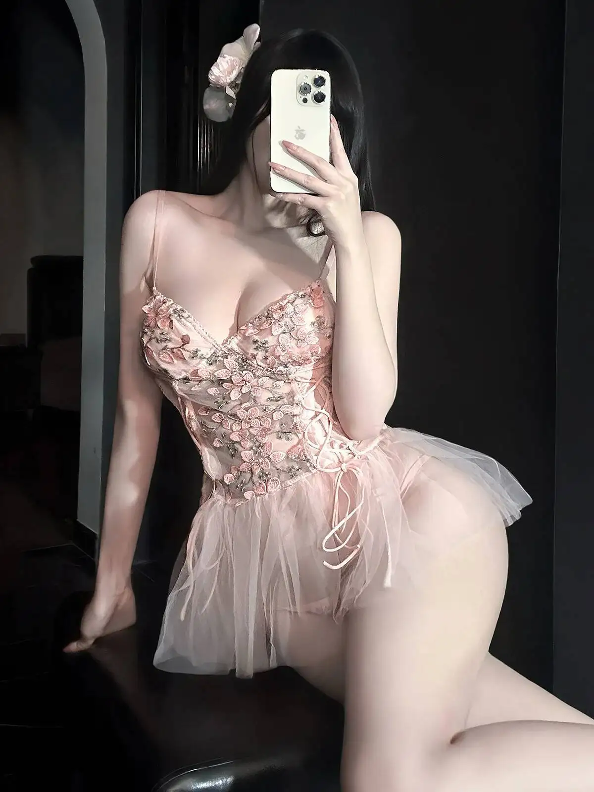 Boate sexy puro desejo profundo v flor bordado vestido semelhante a inchado sem costas profundo v suspensórios sem mangas vestido de malha 52m1