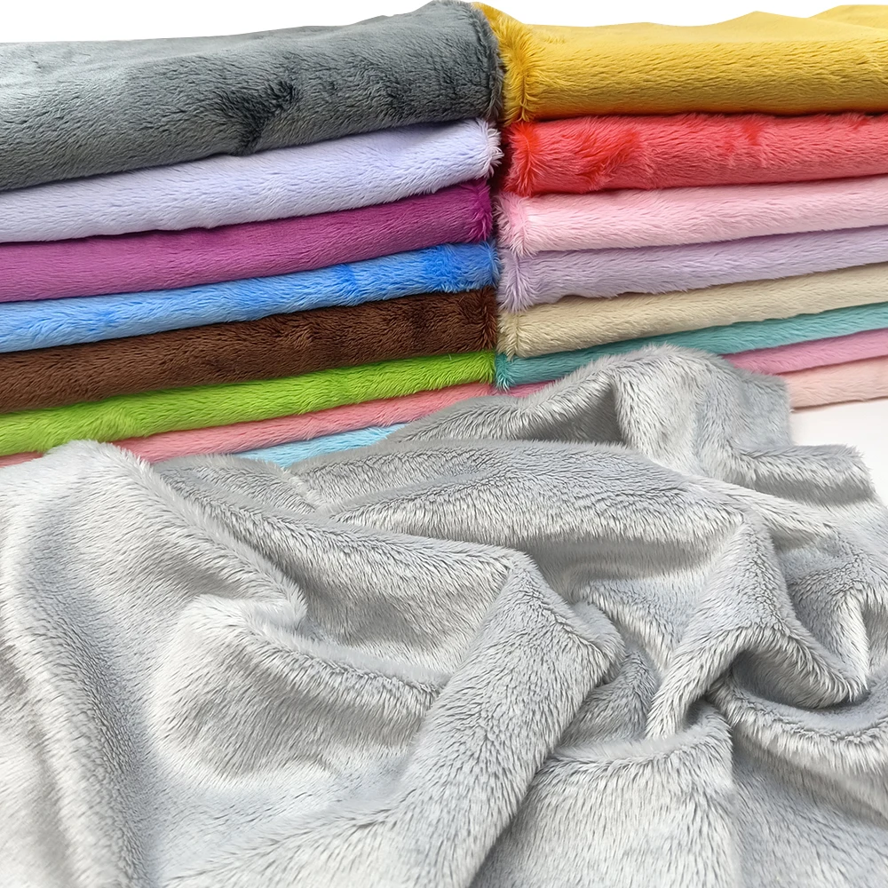 New 5mm Soft And Warm Plush Fabric By The Meter 100% Polyester Antimicrobial Faux Fur Fabric Handmade Doll/costume Minky Fabric