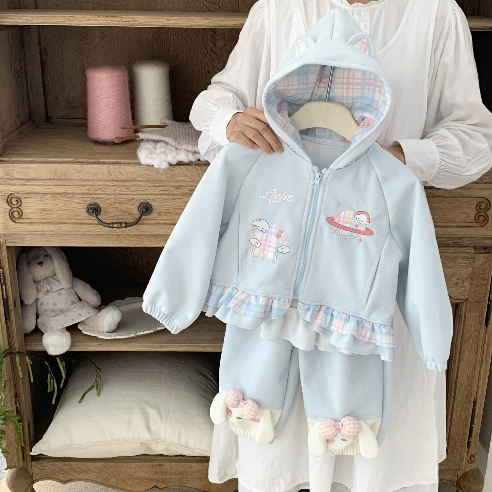 Girls' suit autumn new children's sweet puppy sweater hooded jacket female treasure cute autumn dress