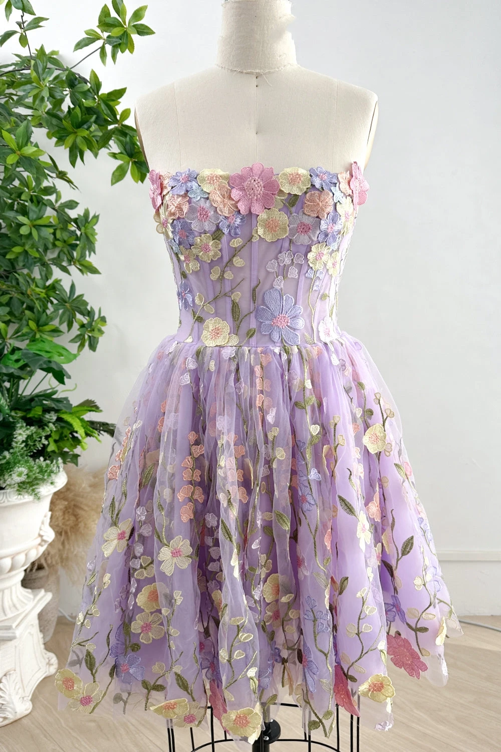 Strapless A-Line Floral Short Homecoming Dress with 3D Flowers Embroidered Cocktail Dresses Dress Short Length Wedding Dresses