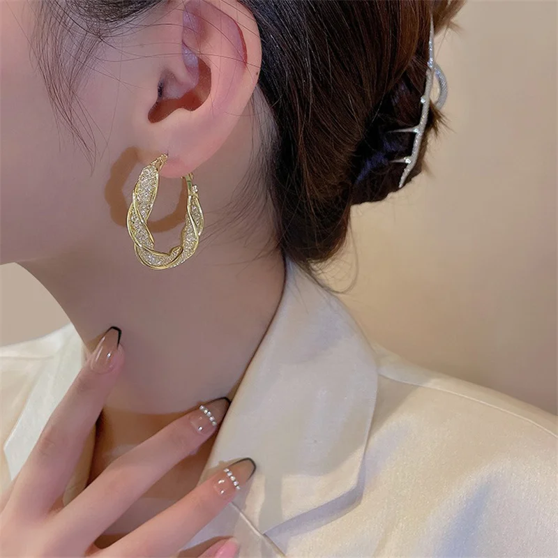 Minority Design Wrapped Metal Earrings For Women Korean Personalized Earrings image 3