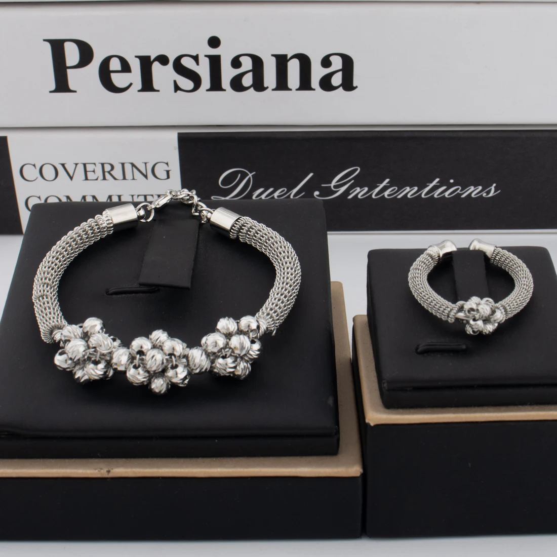 

Vintage Silver Color Jewelry Set Flower Ring Grid Like Design Bracelet Accessories For Women's Day Party Anniversary