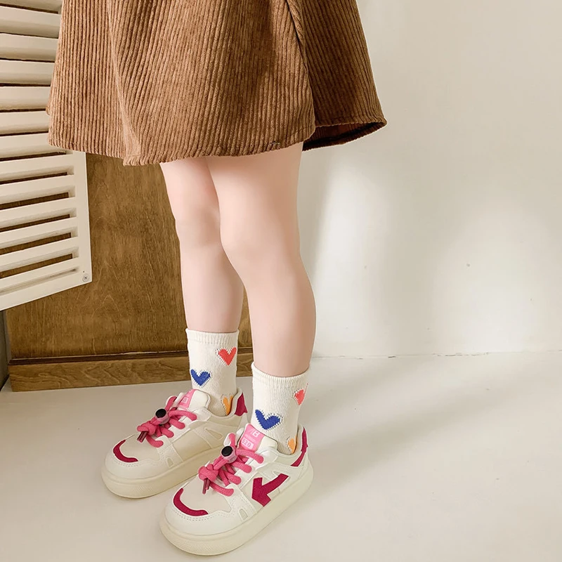 Colorful Love Children Mid-Tube Socks Sweet Girl Calf Sock Spring Autumn Kids Cotton Sock Soft Baby Footwear Harajuku Heart 3-5Y