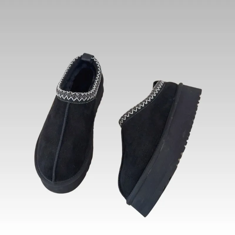 Men Women Fur Snow Boots 2026 New Female Ultra Mini Winter Flat Platform Shoes Ladies Warm Winter Wool Ankle Slippers 35-45