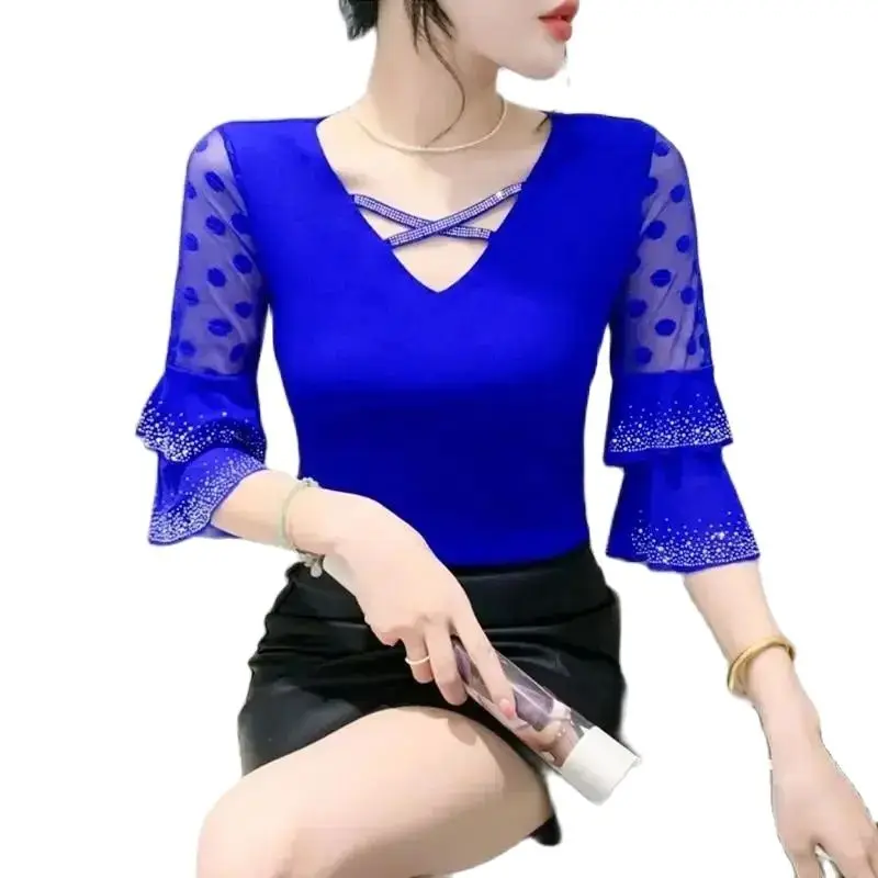 2024 Summer Dress Heavy Industry Hot Drilling T-shirt Women's  Shirt Joker Horn Sleeve Mesh Fashion Short Sleeve V-neck T-shirt