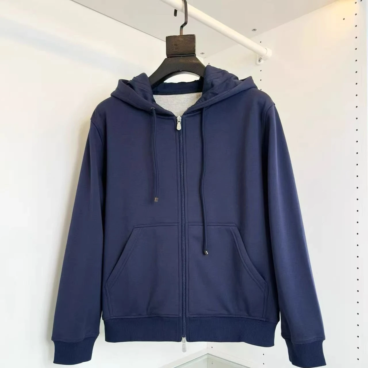 

Италия BC мужская одежда осень и зима новая мода вышивка старые деньги стиль мужской простой кардиган повседневный свитер куртка