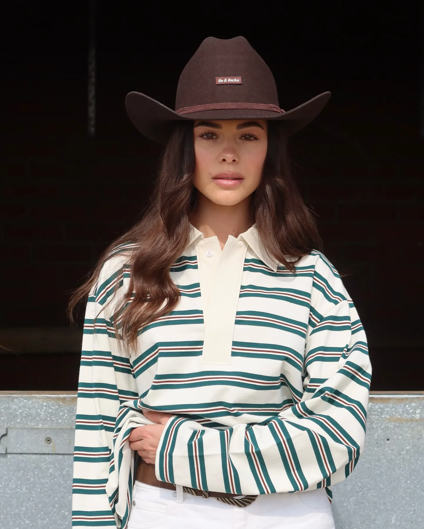 

Autumn Winter Women's Shirts Loose Contrasting Stripes Fashionable Temperament Commuter Style Tops Long-sleeved Lapels Clothes