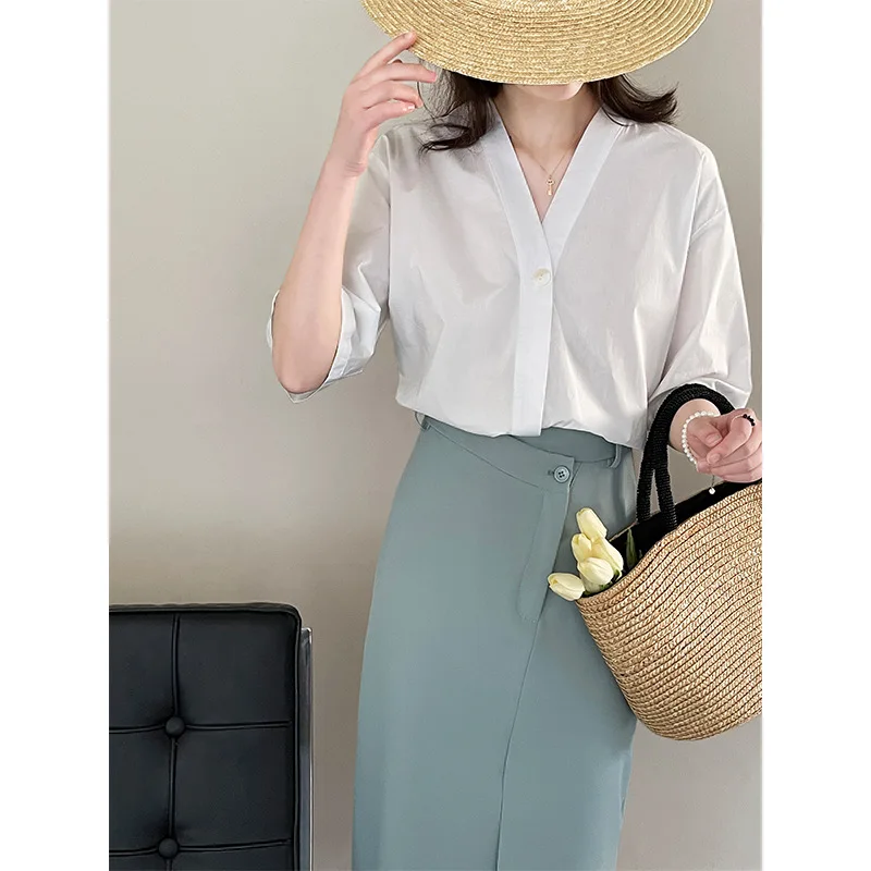 Back tie French niche V-neck solid color washed cotton five-point sleeve shirt women 2022 summer