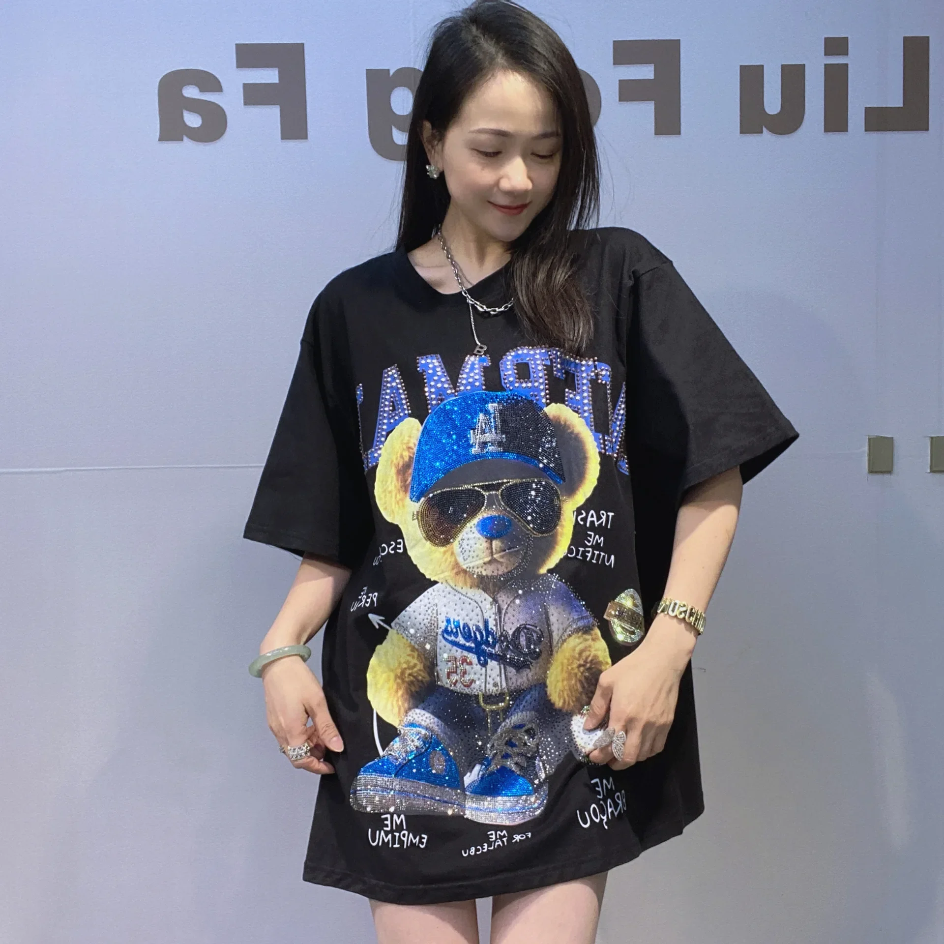 

Loose O Neck Short Sleeve Oversized T Shirts Women Clothes Fashion Bear Graffiti Diamonds Casual Female Tops Tee Ropa De Mujer