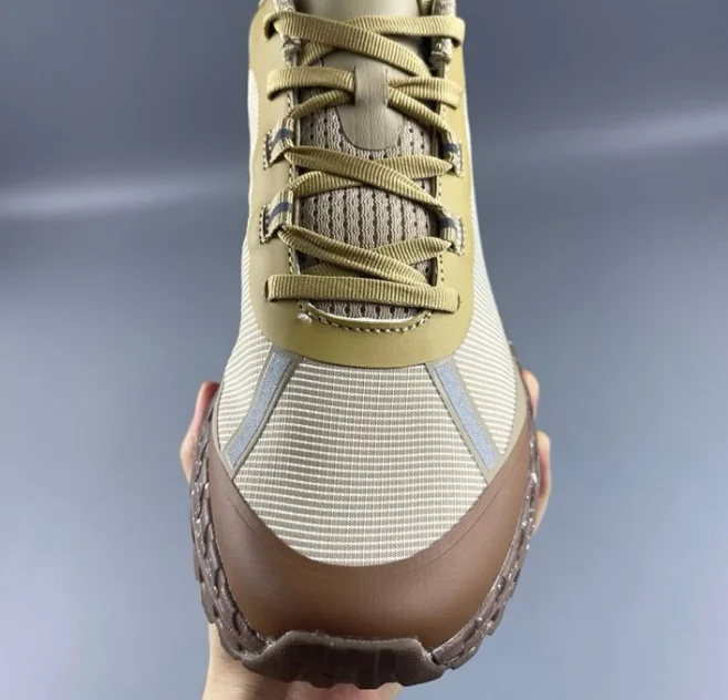 

2025 New Bestselling Casual Outdoor High-Grip Walking Shoes Anti-Slip Walking Shoes Casual Walking Shoes Exceptional Quality