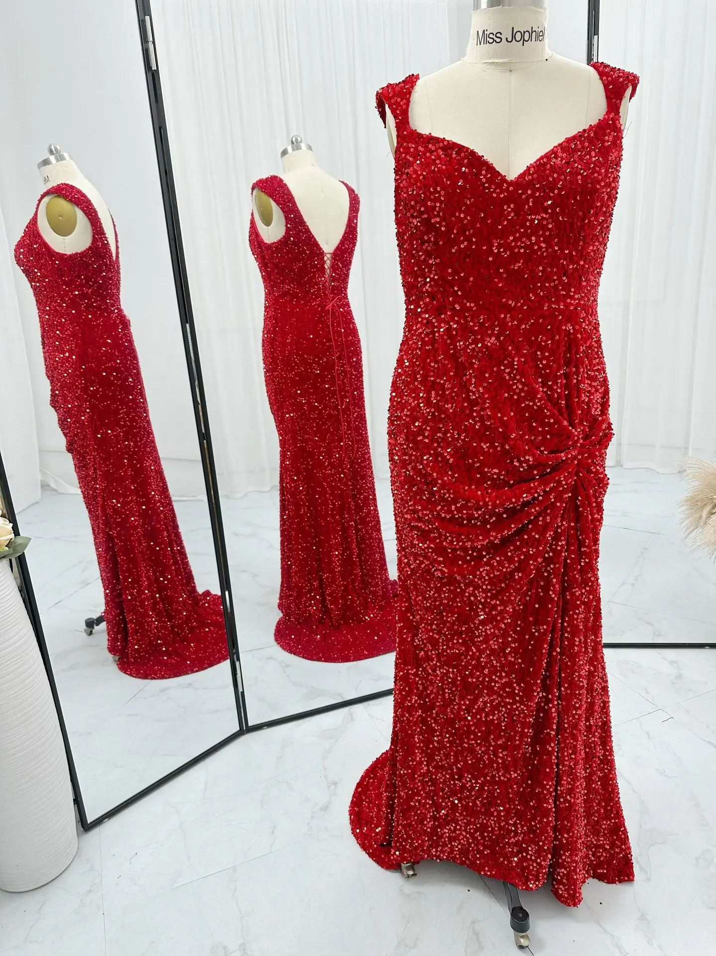 Red High -End Tube Top V -Neck Sequins Binds Small Trailer Night Evening Dress M1509