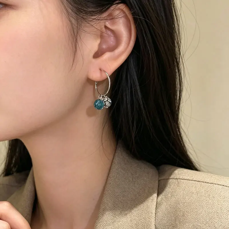 Temperament blue rhinestone glass earrings earrings senior sense earrings all go with small earrings