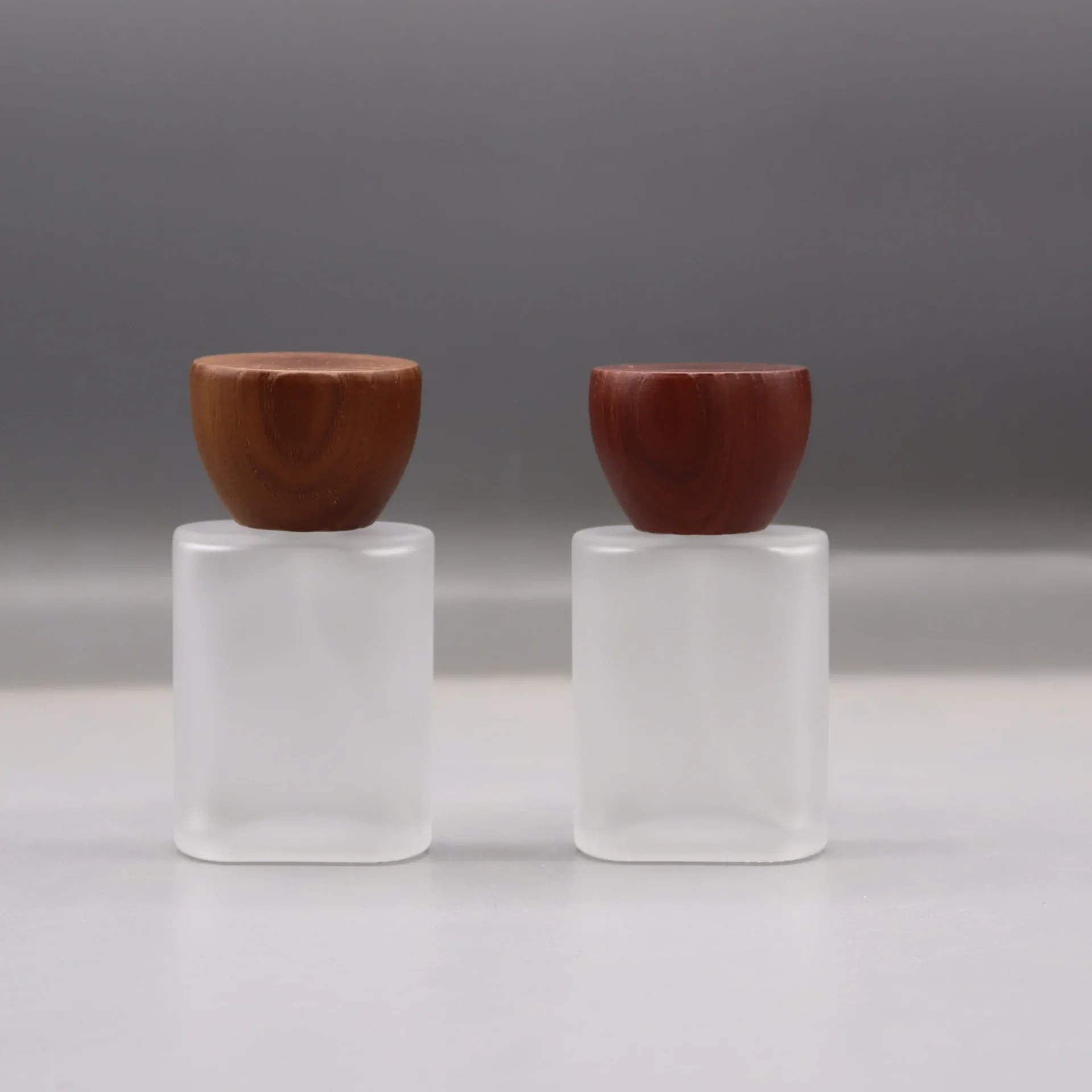 30ML Glass Perfume Bottle Matte Refillable Spray Bottle with Mini Cone Wood Cap for Perfume Dispenser Bottle Empty Makeup