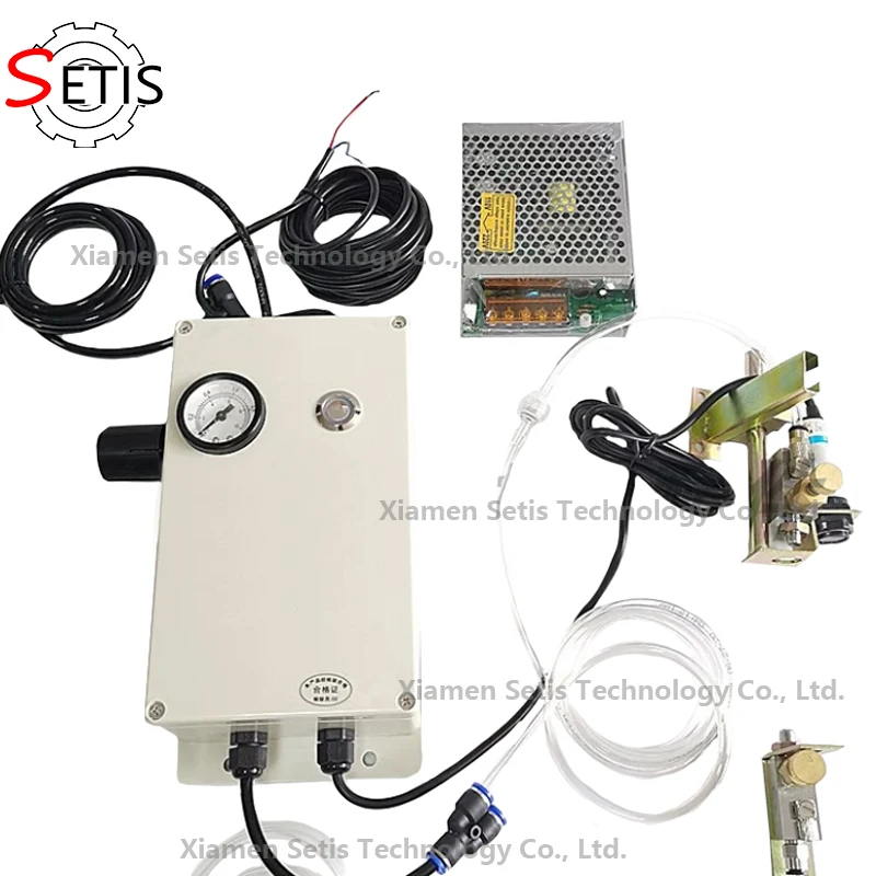 Edge banding machine cleaning device, separation atomizer, atomizing copper nozzle, wood board edge banding pre-cleaning device