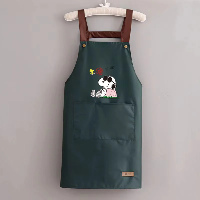 Snoopy Kitchen Apron Anime Dogs Waterproof Ladies Men Home Aprons Cute Wipeable Oil Resistant Baking BBQ Restaurant Aprons Gift