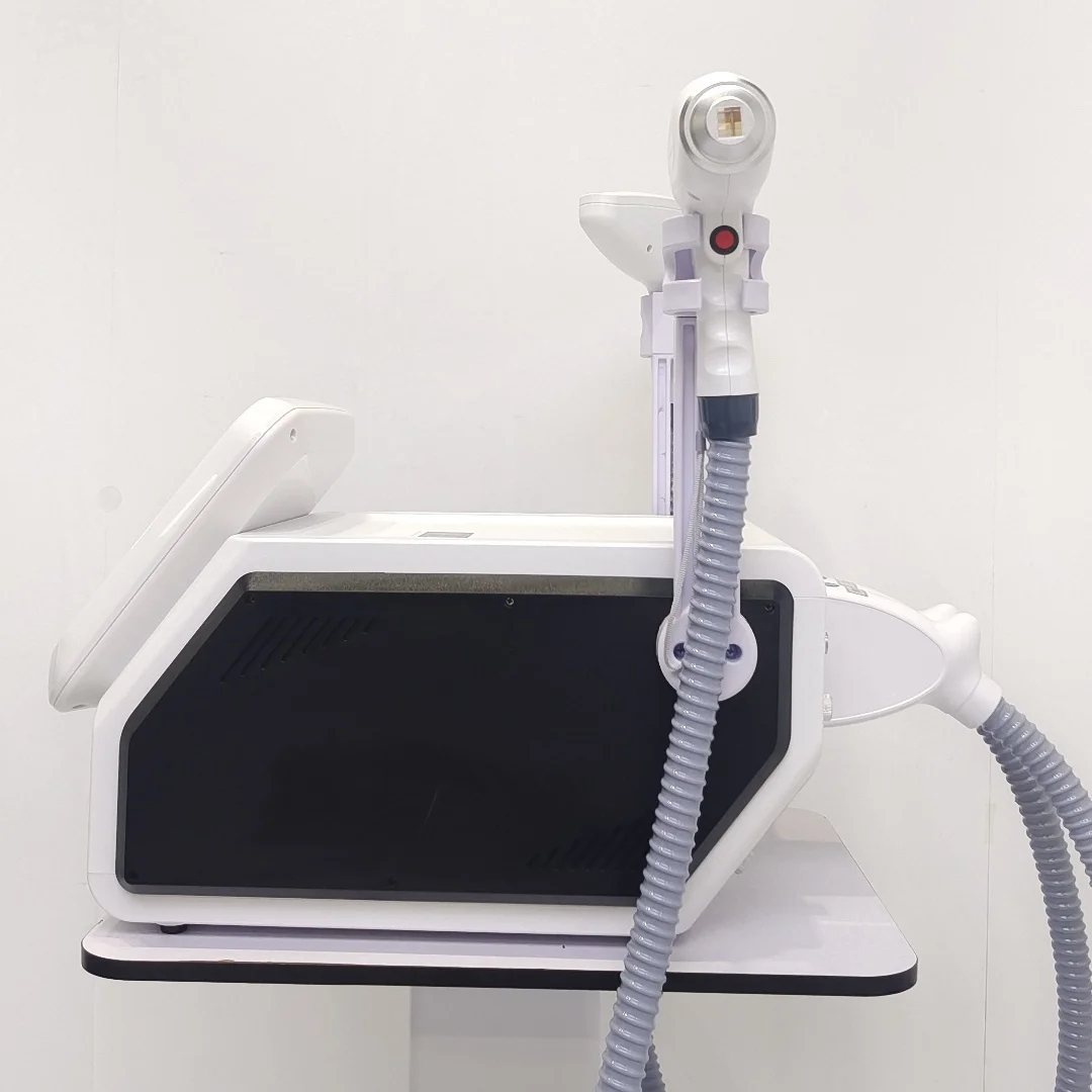 ‌ 2025 المهنية 2in1 ديود صغير بيكو ثانية ليزر 755 808 940 1064nm إزالة الشعر إزالة الوشم معدات صالون الثلج غير مؤلم