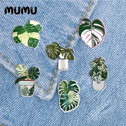 2024 New Monstera Leaf Lapel Pin Green Leaves Acrylic Brooches Handmade Epoxy Jewelry Shirt Bag Badge