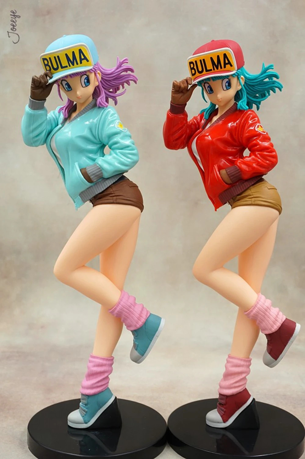 26CM Anime Dragon Ball Figuer Bulma Fgirue brokat & glamours z serii odzieży sportowej stojąca zabawka figurka prezent figurka z PVC