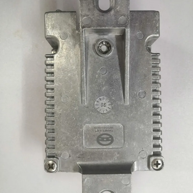 Suitable for Mercedes-Benz C230 E320 SLK230 C280 blower motor resistor 0255453332