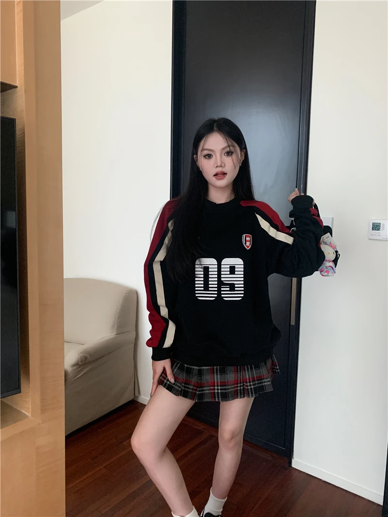 

New American Retro Style Digital Print Long-sleeved Sports Jersey Raglan Sleeve Sweatshirt with Contrasting Letters for Women