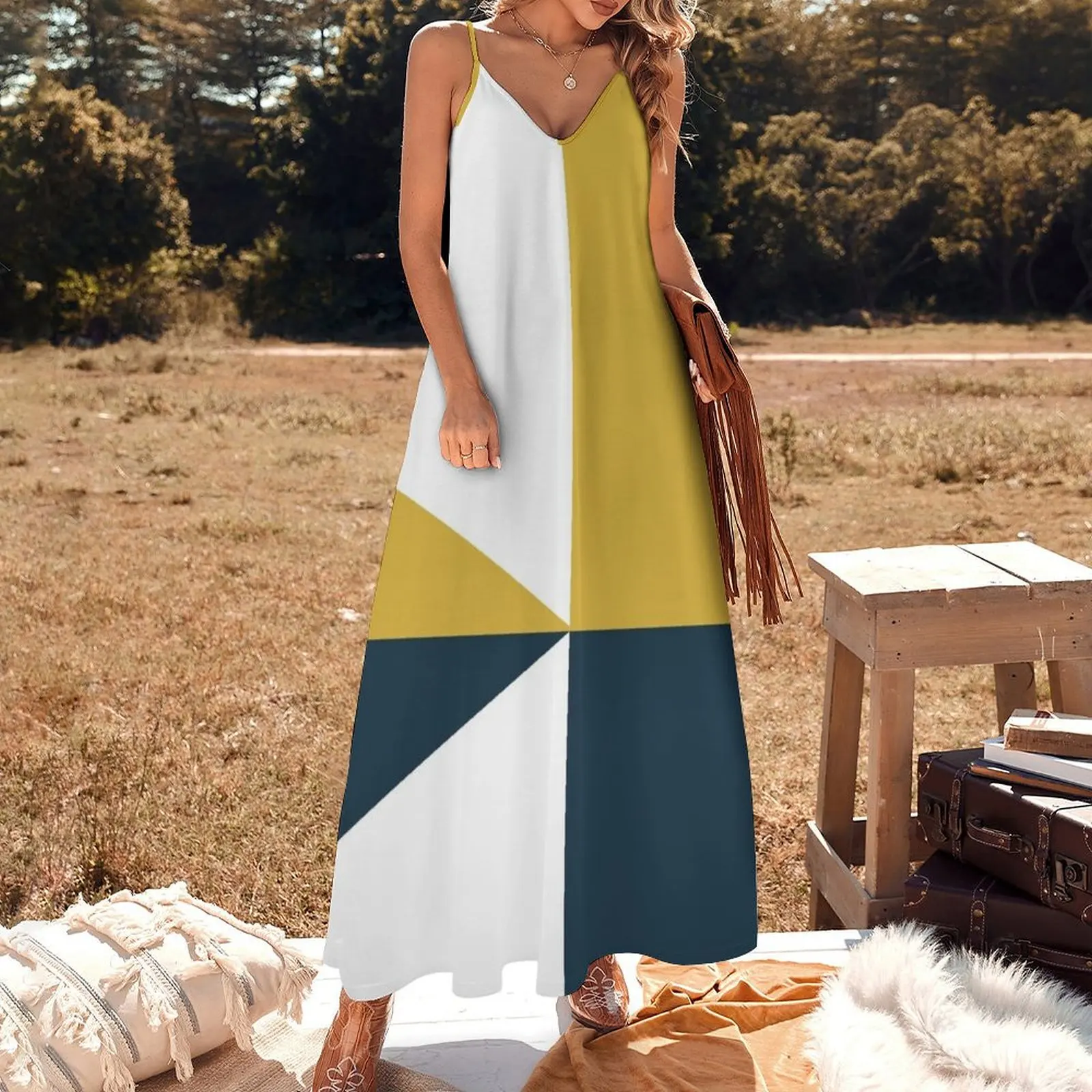 Angled Color Block in Navy Blue, Light Mustard Yellow, and White Sleeveless Dress summer dresses for women 2025 Bride dresses