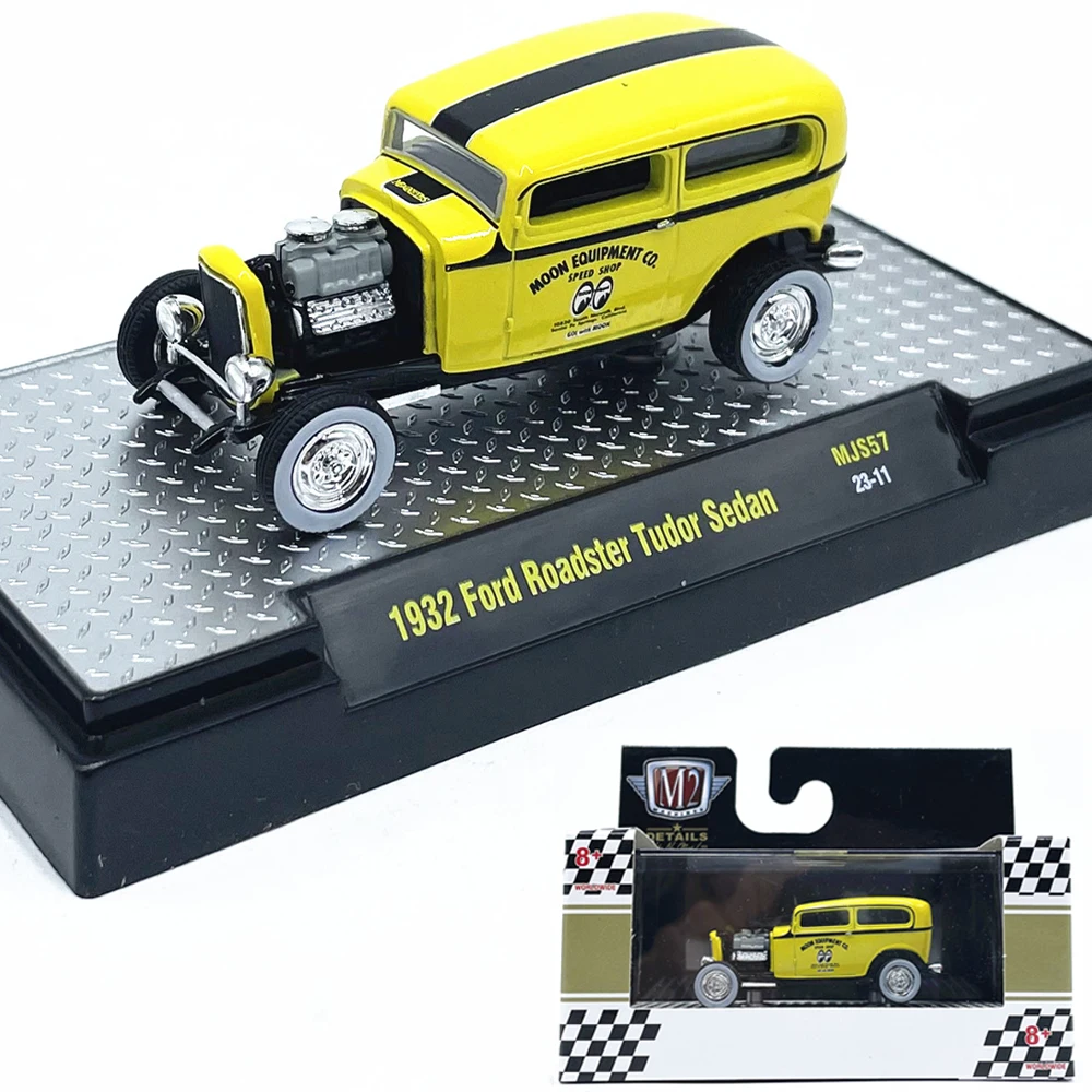 M2 1/64 1932 Ford Roadster Tudor Sedan Die-cast alloy car model collection display child gift