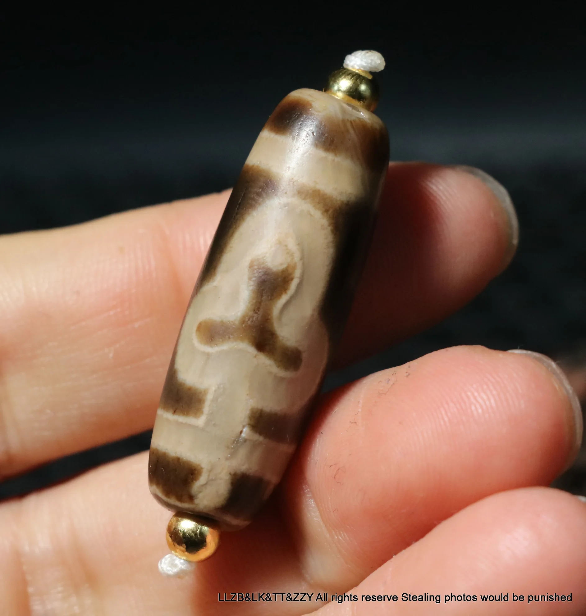 A Treasure Talisman Magic Energy Tibetan old Agate Mercy Bodhi Tree Leaf dZi Bead Amulet Size Fit For Making Bracelet UP0610E5