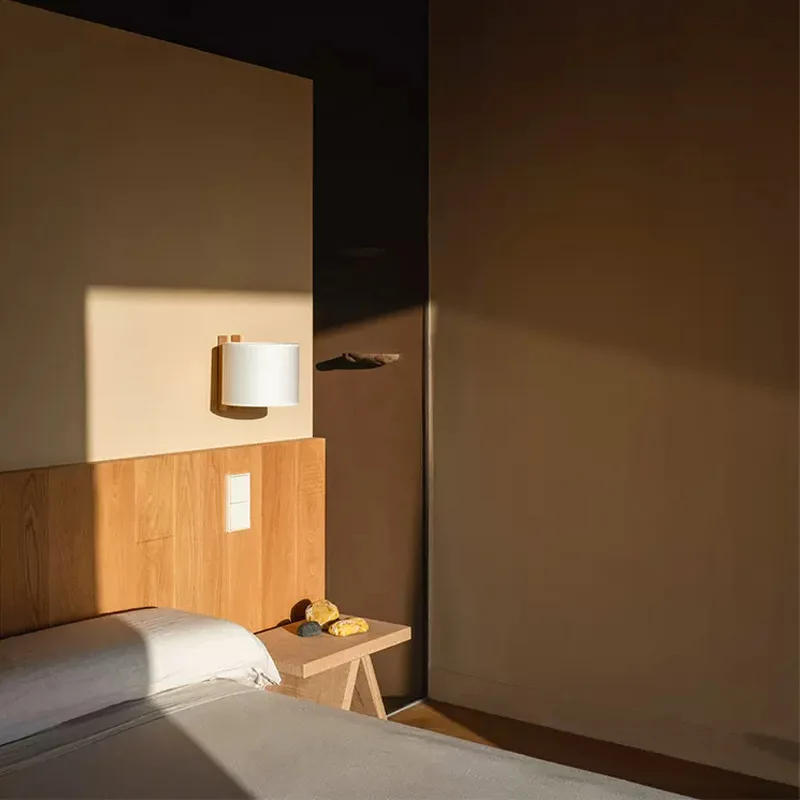 Spanish medieval style living room solid wood wall lamp, bedroom study log wind corridor aisle bedside wall lamp