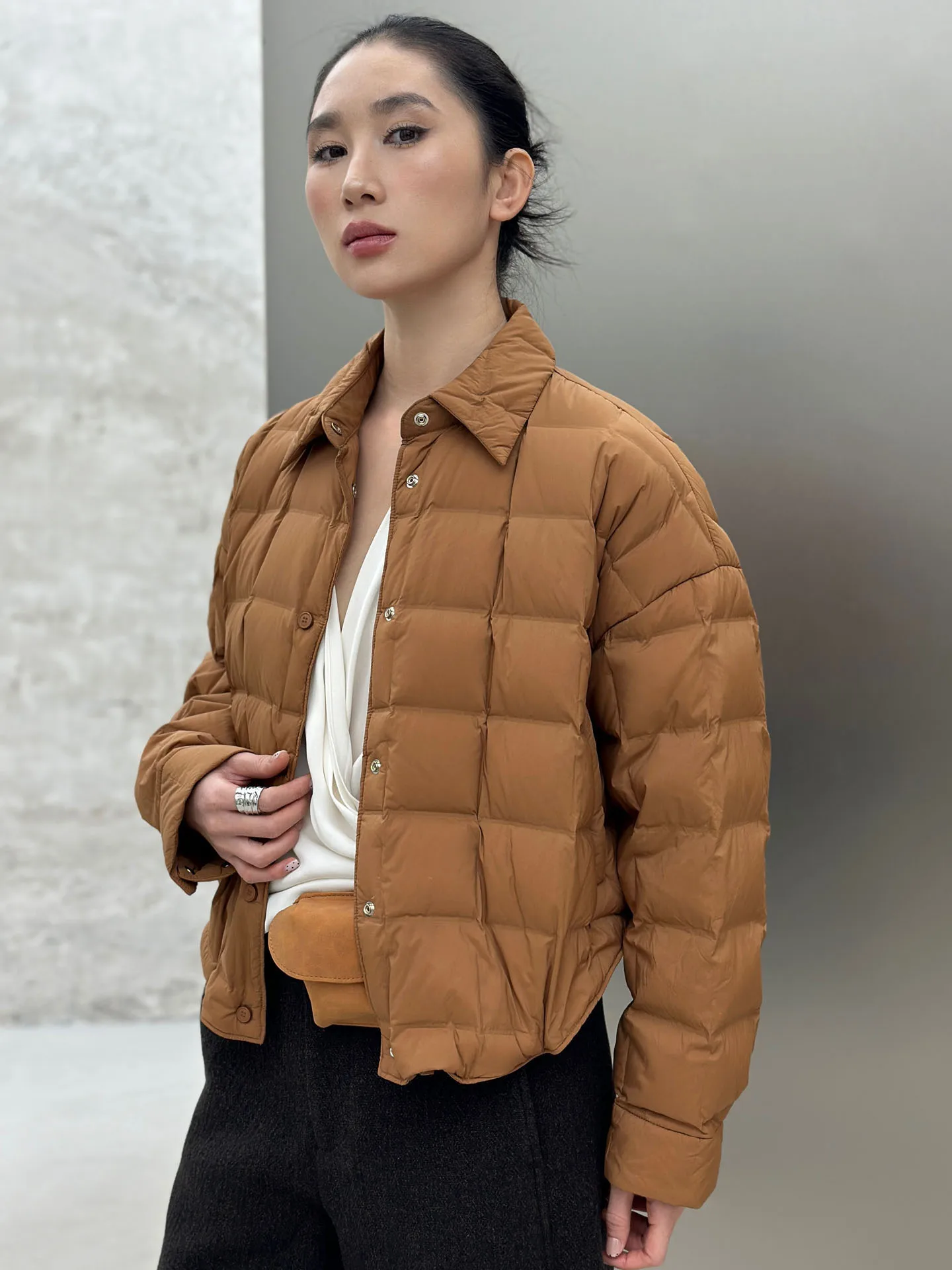 

Ультралегкая женская зимняя куртка из белого гусиного пуха с воротником-стойкой, в клетку, модная версия, верхняя одежда