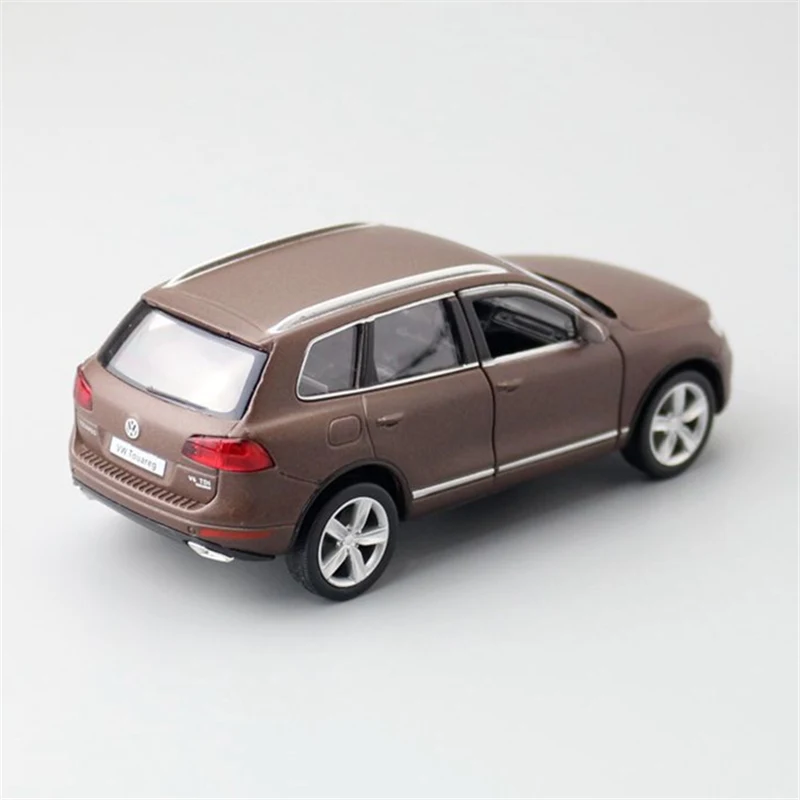 1:36 Volkswagen Touareg SUV Alloy Car Model Diecast Metal Car Vehicles Model Miniature Scale Simulation Collection Kids Toy Gift