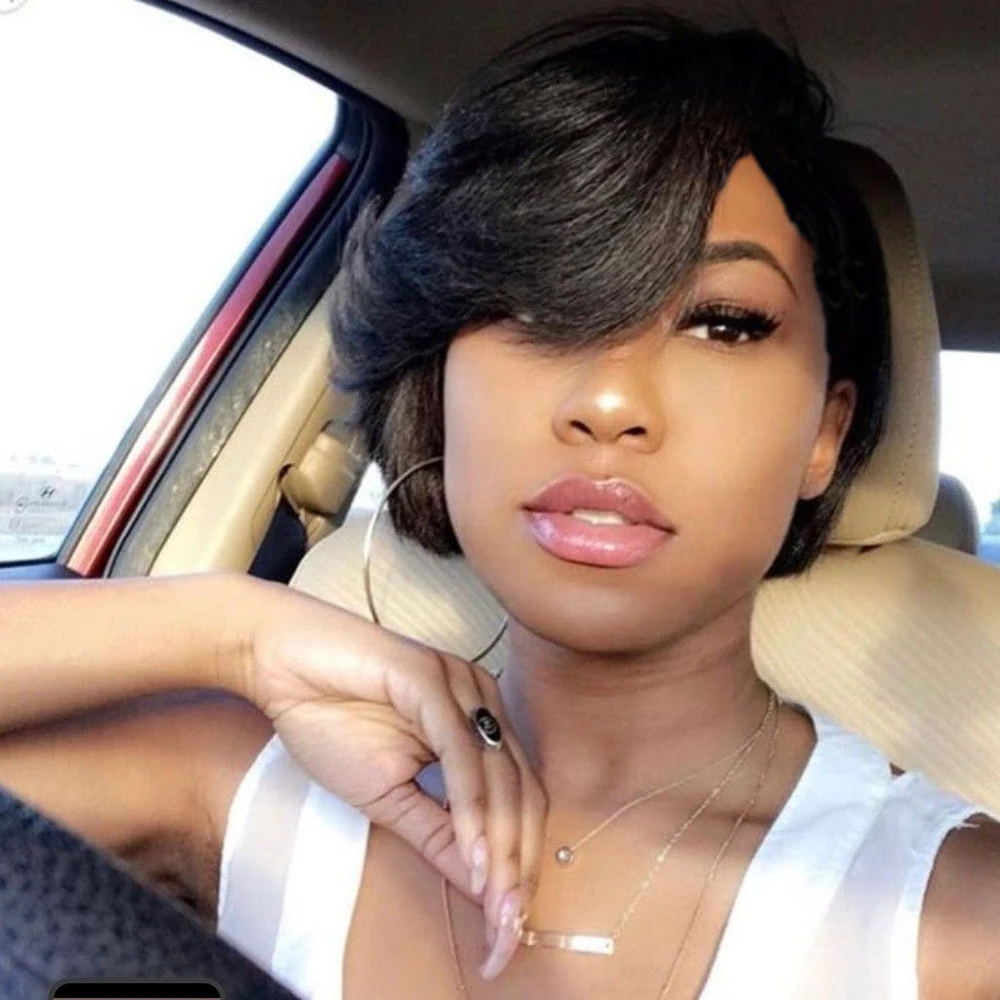 باروكة من شعر طبيعي قصيرة بقص عابث شعر بشري مفرود مع غرة منزوعة مسبقًا للنساء ذوات البشرة السمراء مصنوعة آليًا بالكامل شعر بشري 100%