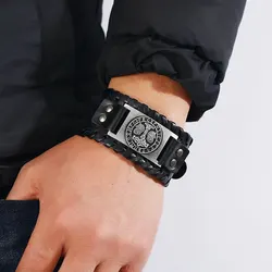 1 Piece of Retro High-end Ins Alloy Leather with a Sun Shaped Thor Hammer Buckle Style MEN'S FASHION Bracelet for Vacation