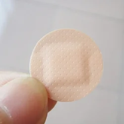 100 teile/satz Erste Hilfe Runde Haut Patch Wasserdichte Wundpflaster Klebe Verband Kreis Pflaster Sterile Hämostase Patch