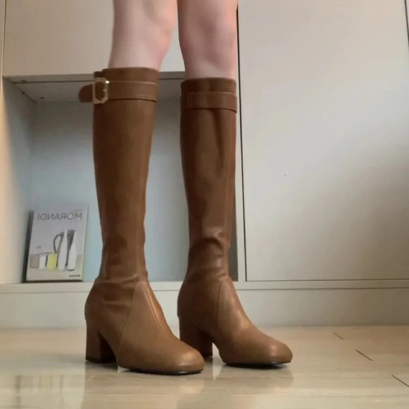 

Autumn and Winter New Women's Coarse High Heels Knee Boots Round Head Belt Buckle Fashion Mid Heeled Boots Women's Short Boots