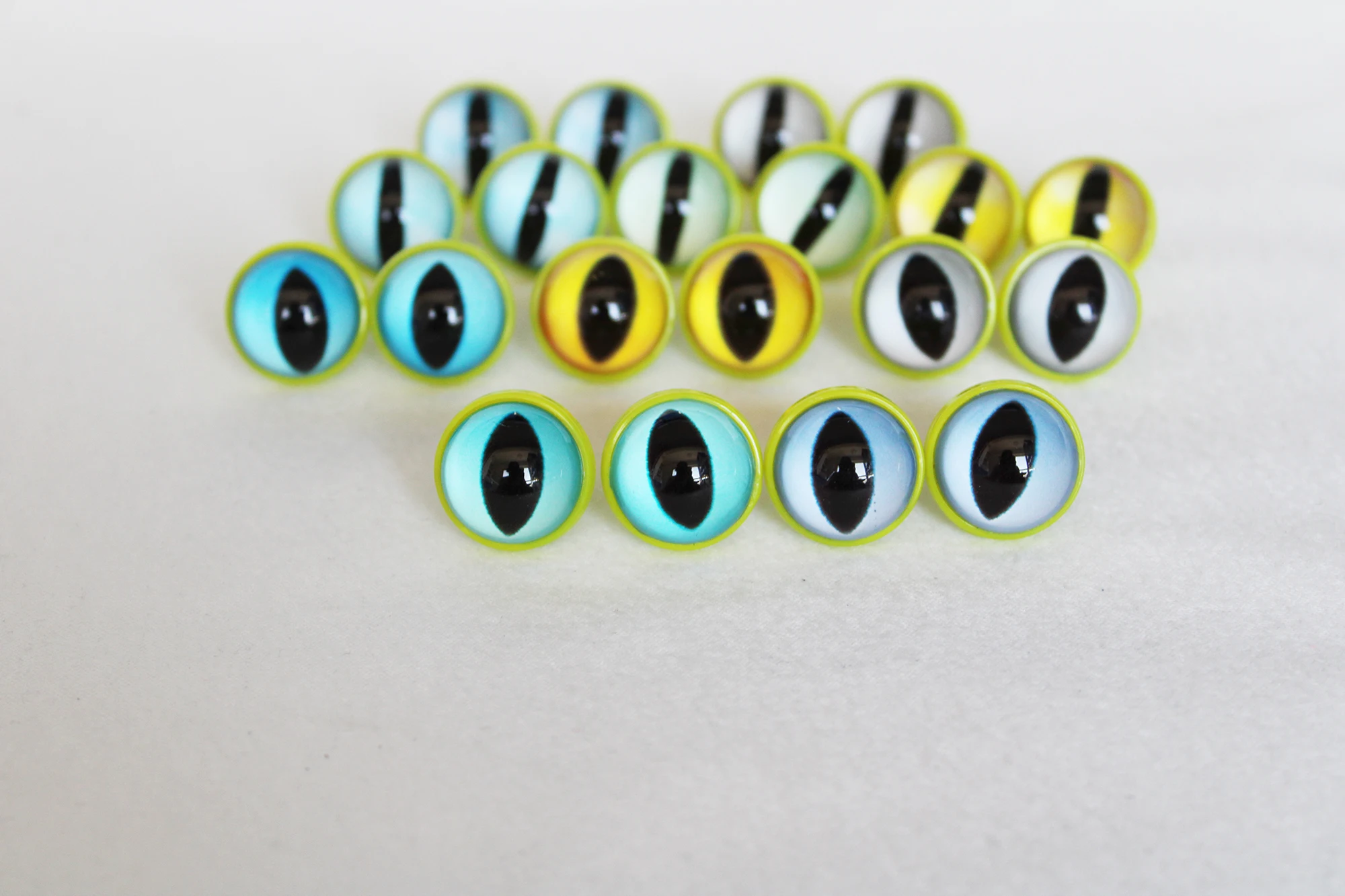 

10pairs 14mm 17mm 22mm mix style glass safety toy eyes with handpress washerr for doll findings