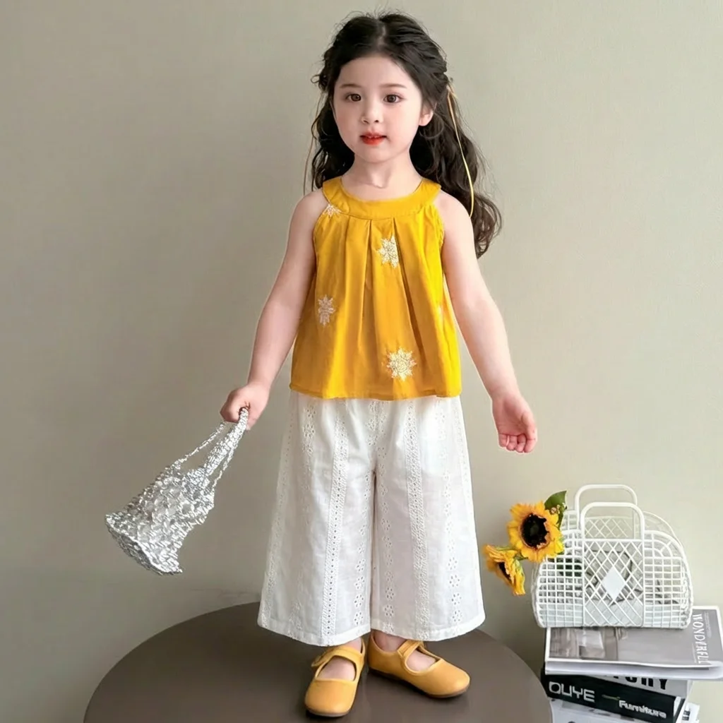 Summer Leisure Vacation Style Hanging Neck Flower Embroidered Top+solid Color Wide Leg Pants Two-piece Set for Girls Aged 3-7