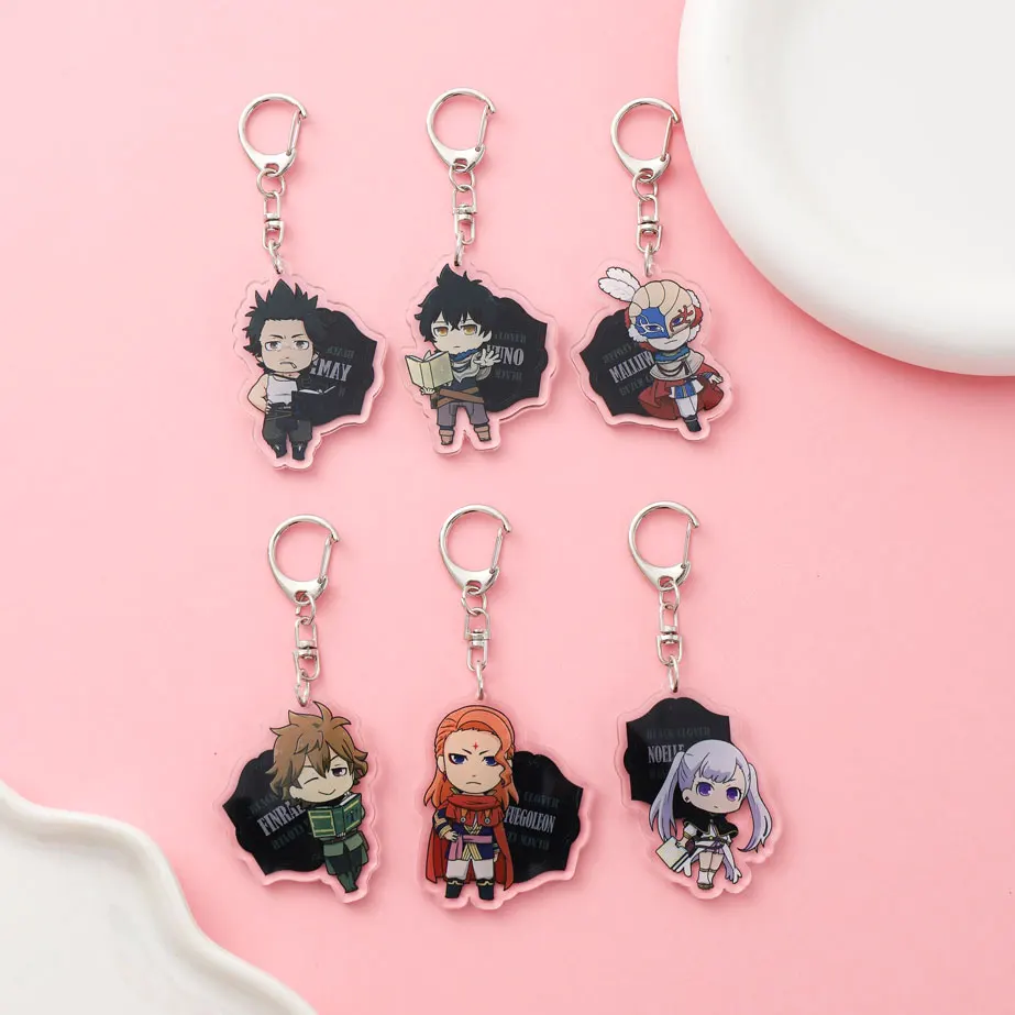 1/11 Piezas Figuras de Anime Black Clover Llavero de Acrílico Bonito Colgante para Mochila Divertidos Adornos para Bolsos Accesorios Decorativos Regalos Festivos