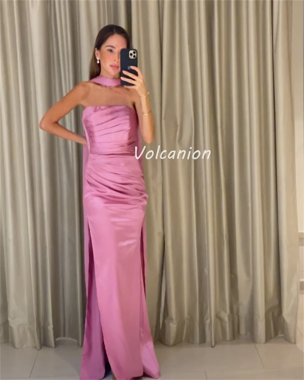 ที่กําหนดเองคุณภาพสูง Charmeuse Ruched ริบบิ้นตรงชุดราตรียาว Bespoke โอกาสสไตล์โมเดิร์น