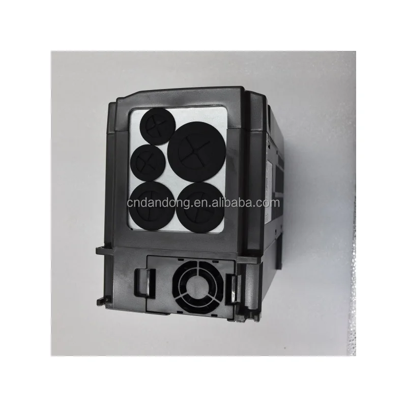 Electrical Equipment Three Phase Inverters 220V 2.2KW VFD022EL21W Inverter 3 Phase To Single Phase