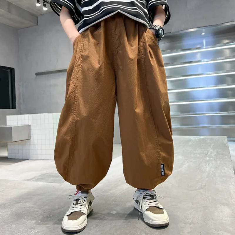 

Летние быстросохнущие брюки-фонарики 2024 года для малышей и детей — тонкие повседневные брюки для уличных танцев с ультраэластичным модным нарядом для мальчиков