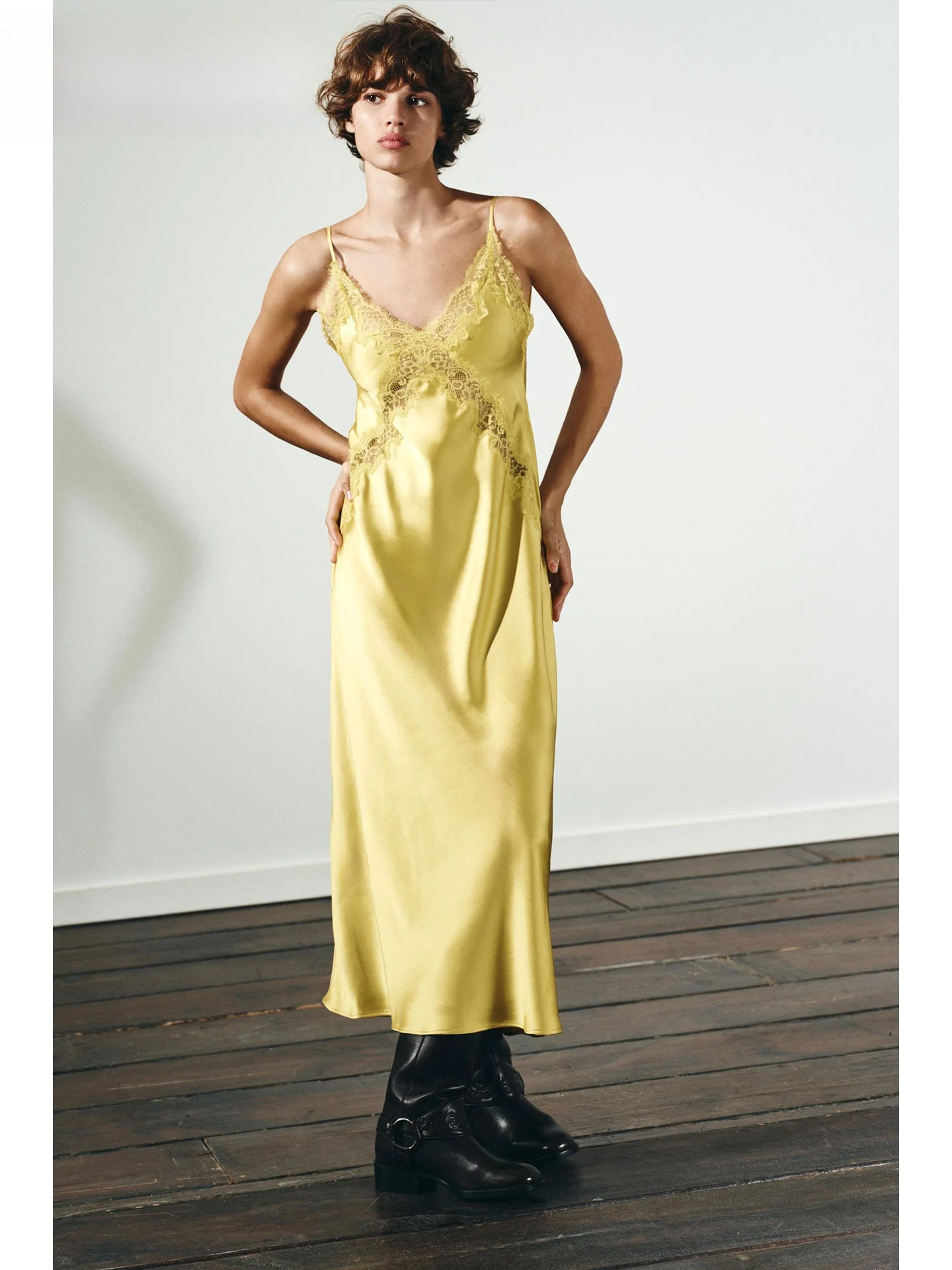 

ZAPRHA Sexy Silk Satin Midi Dr Inner Wear Sp Dr V Ne Svel Bodycon Gown for Women Casual Sle Autumn New