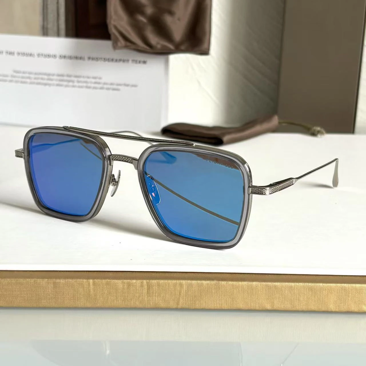 ADITA FLIGHT 006 Designer zonnebril van topkwaliteit voor heren Titanium stijl modeontwerp luxe zonnebril voor dames met doos