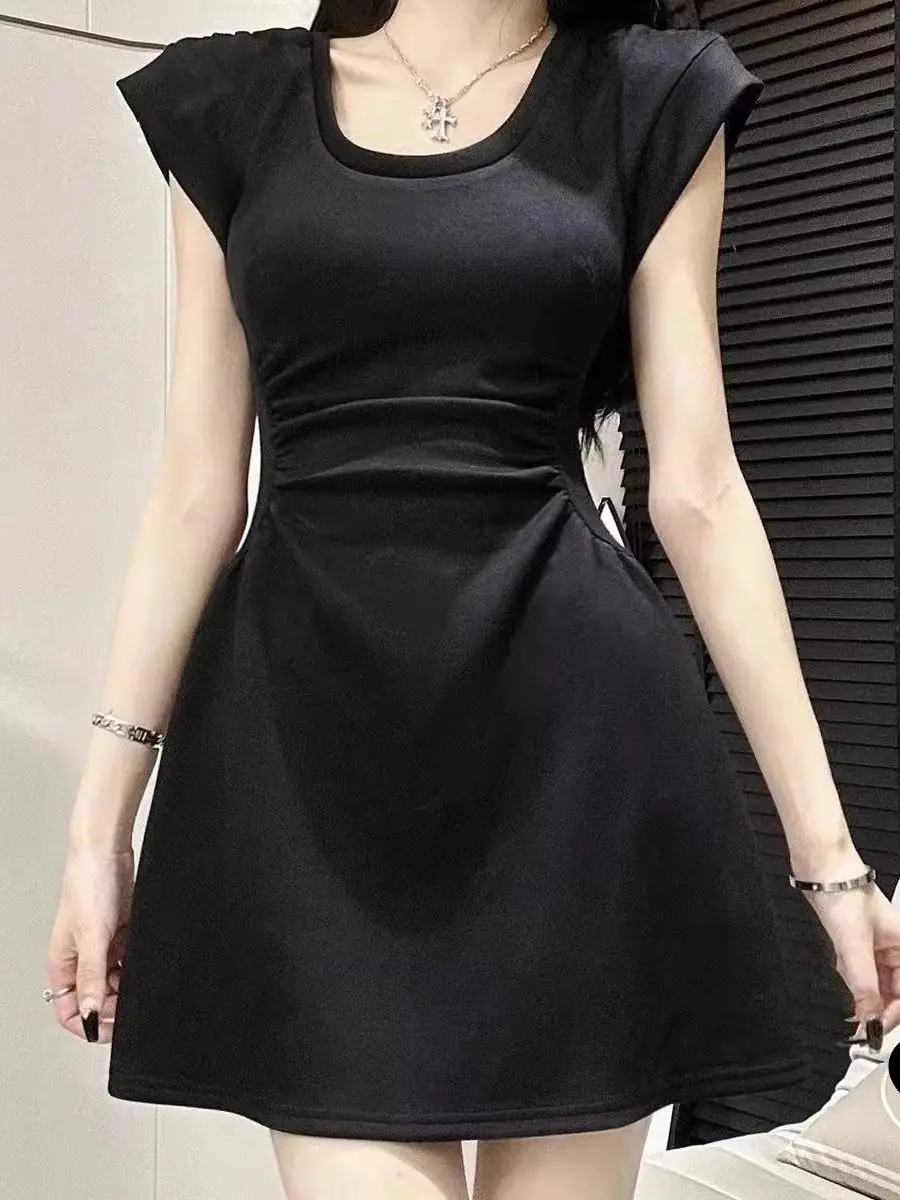 

Small black waist up dress for women's summer 2024 new tea break French high-end feeling super beautiful short dress 18VS